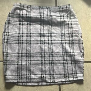 Really nice skirt and soft